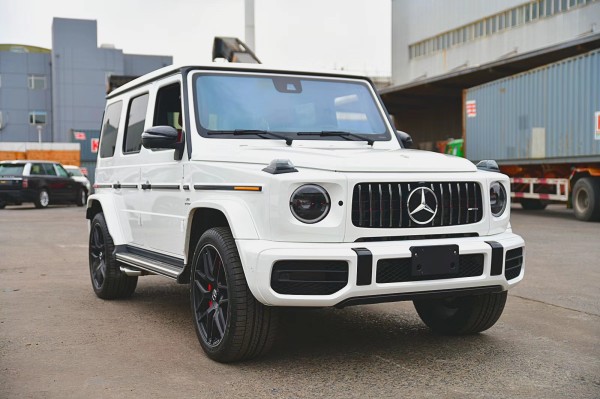 19款g63车型参数车身尺寸 长*宽*高(mm):4873*1984*1996 轴距(mm)