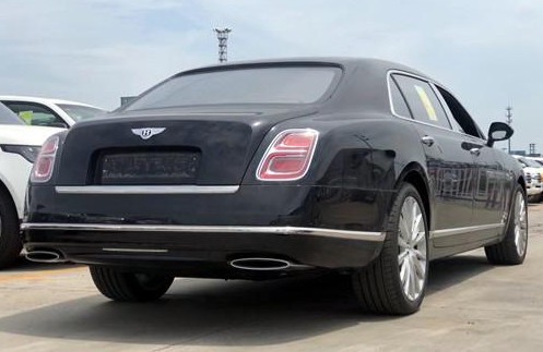 2020款宾利慕尚优雅稳重 现车优惠酬宾