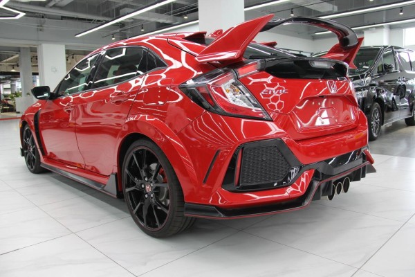 新款本田红头思域来袭受欢迎程度很高