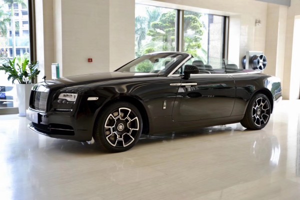 劳斯莱斯曜影随心所欲地体验无限驾驭激