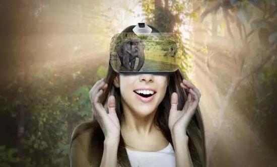 VR直播又添新应用场景 这次我们用花椒看车展