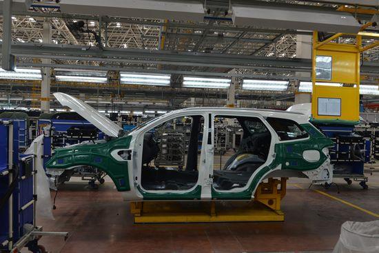 总装车间撼路者车身