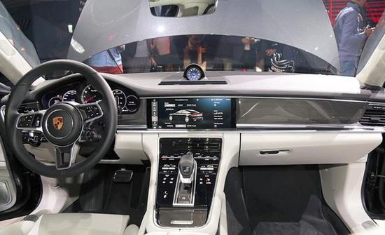 众泰设计师哭了，全新一代卡宴谍照曝光，内饰完全变样