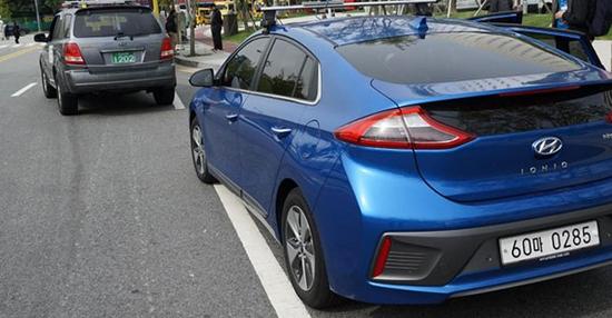 这里有一辆会“透视”的汽车