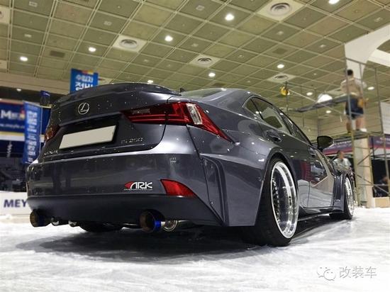 雷克萨斯IS宽体改装案例