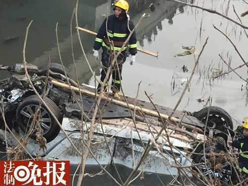 现场图片。 (来自:法制晚报)