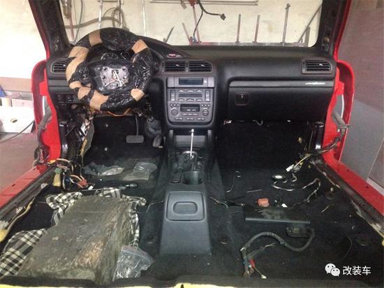 能不能开法拉利撩妹不用靠某泰了