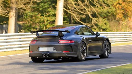 搭载4.0L发动机 新款911 GT3 3月亮相 