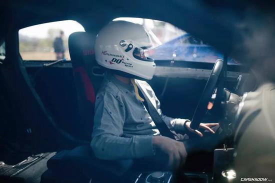 F4W我相信你我都愿为此付出最大的努力！