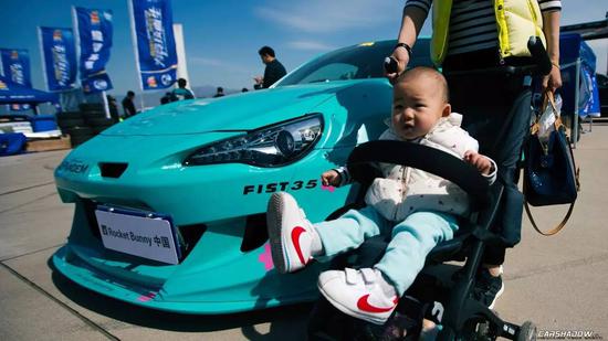 F4W我相信你我都愿为此付出最大的努力！