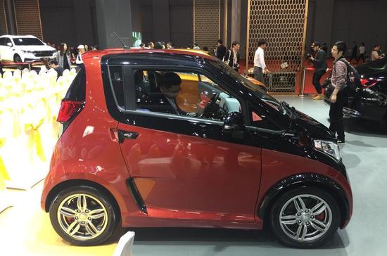 车展内中国山寨车有哪些？奥迪/路虎被抄