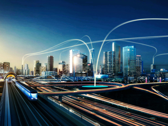 
	揭秘“共享飞车” 
