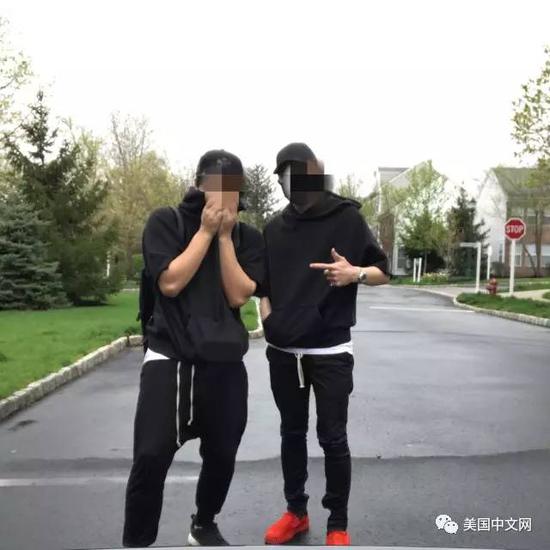 图左为Xiaole Fu，图右为郭同学