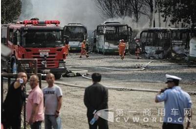 宋楠：研判80余台安凯电动大巴起火事件