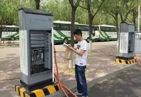 近百辆电动大巴被烧！我们应有的几点思考