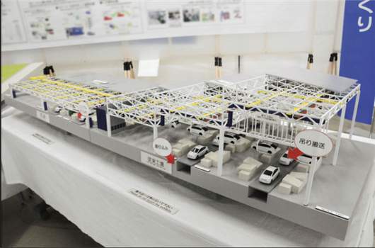 
	根据丰田方面的解释和《每日汽车》&《一句话点评》分析，丰田利润滑坡有多个原因：
