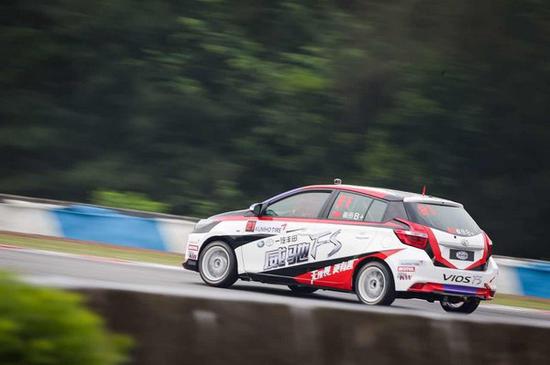 威驰FS强势席卷CTCC珠海站 一举包揽冠亚季军-图3