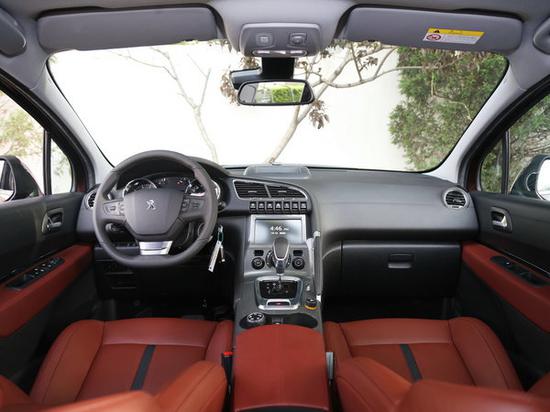 东风标致  1.6THP 大中控全景