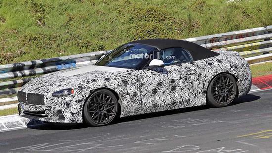 新宝马Z4内饰谍照曝光 科技感提升明显