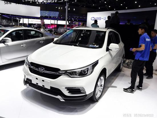 2017上海车展 天津一汽新款骏派D60发布