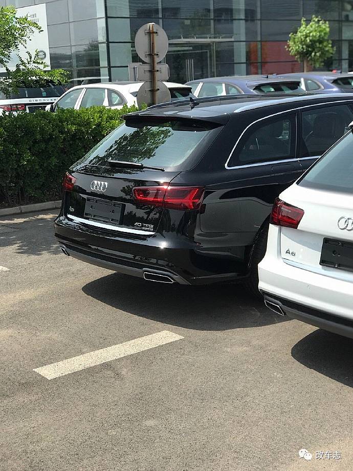 40多万的奥迪A6 Avant到店，卖到50万的奔驰C旅和宝马3旅尴尬了!