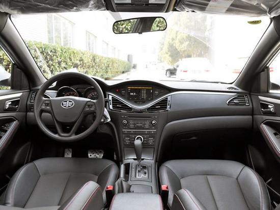 低薪大学教授买啥车 15万