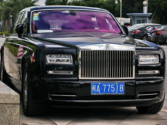 这样安装车牌，有可能被扣12分，多数人并没有注意到