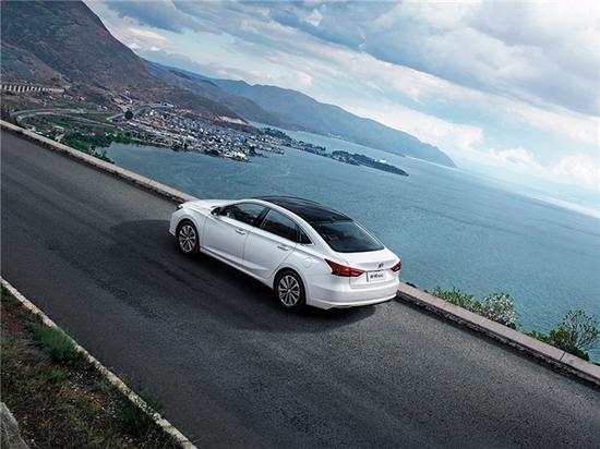 头条·新车｜新设计语言终成现实，长安睿骋CC官图发布