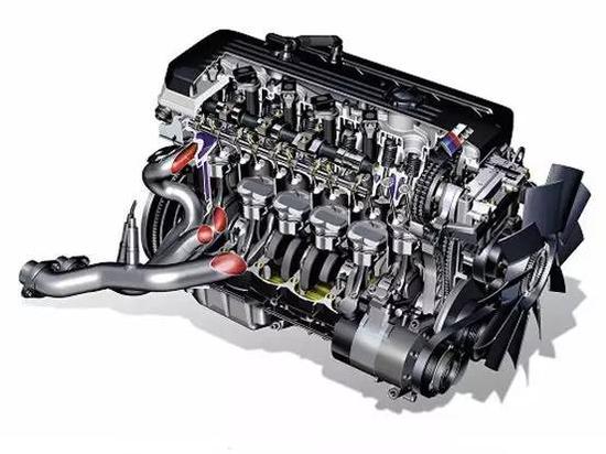 一辆汽车由多少个零件组成？