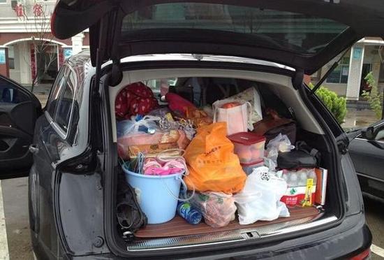 自驾游：车内切记不能带这些车品