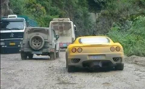 国内土豪开百万超跑进入川藏！实在丧心病狂！