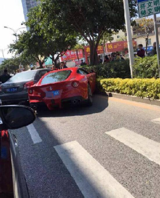 分分钟毁几亿！一脚下去2900万就没了！