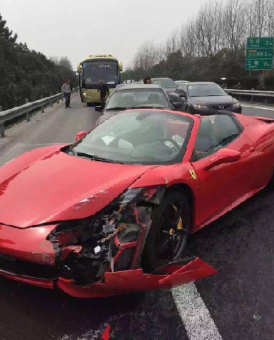 分分钟毁几亿！一脚下去2900万就没了！