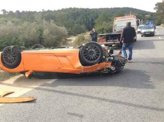 分分钟毁几亿！一脚下去2900万就没了！