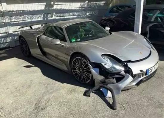 分分钟毁几亿！一脚下去2900万就没了！