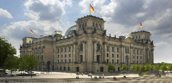 中国人开始收购这些德国汽车相关企业，何时收购“BBA”