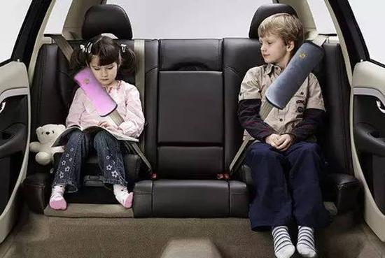 这么开自动档车，越开越伤！