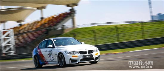 M嘉年华首落中国 车迷M粉尽“擎”狂欢