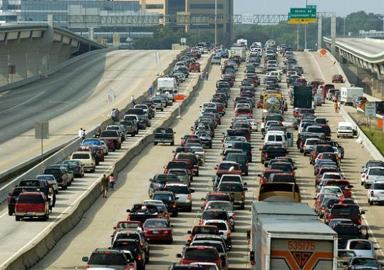 第七名：德国汉堡堵车161公里