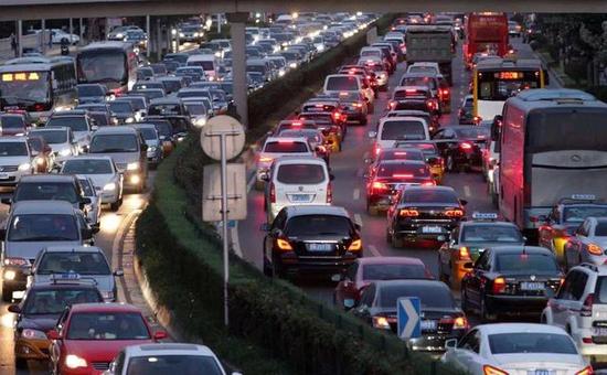 全球最长的十次大堵车，果然有中国上榜