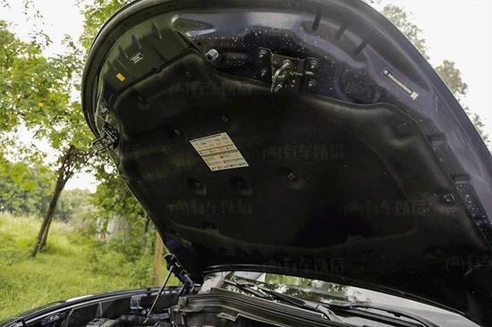 10万的家用车跟50万的豪车，做工用料差距这么大！