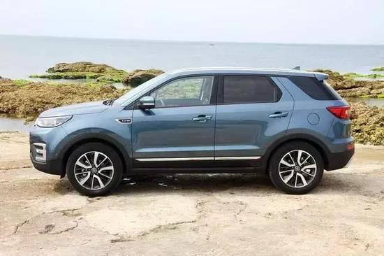 长安家族颜值最低的车 售价8万起步 销量直逼<a class=