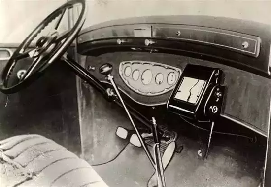 一百年前开车是怎么认路的？