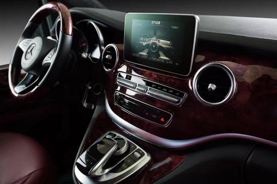 首款隐藏六座MPV，臻藏版<a class=