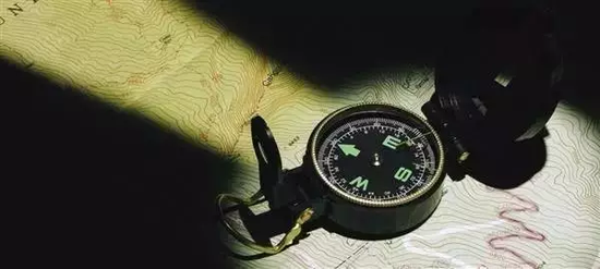 一百年前开车是怎么认路的？