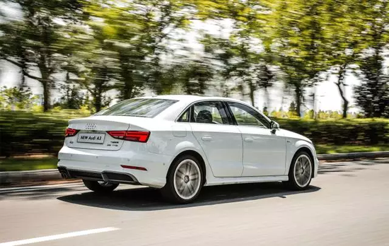 首付3.76万起，销量最大的德系豪华车品质秒杀同级！