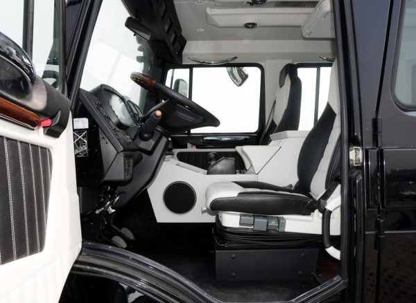 乌尼莫克u5000越野之王suv 赔钱销售