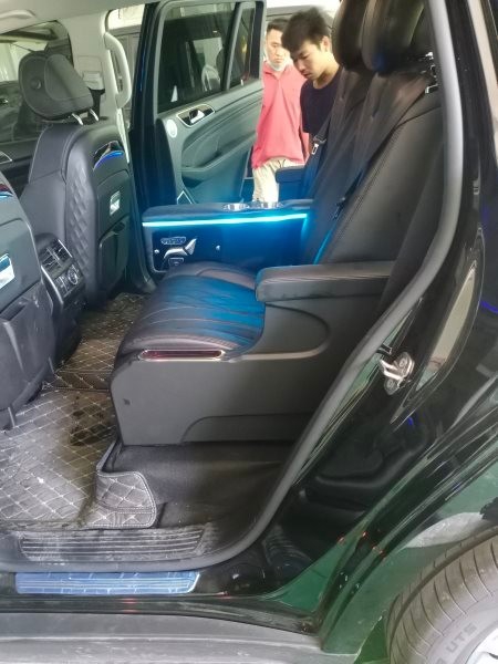 　　北京BJ90改装效果图