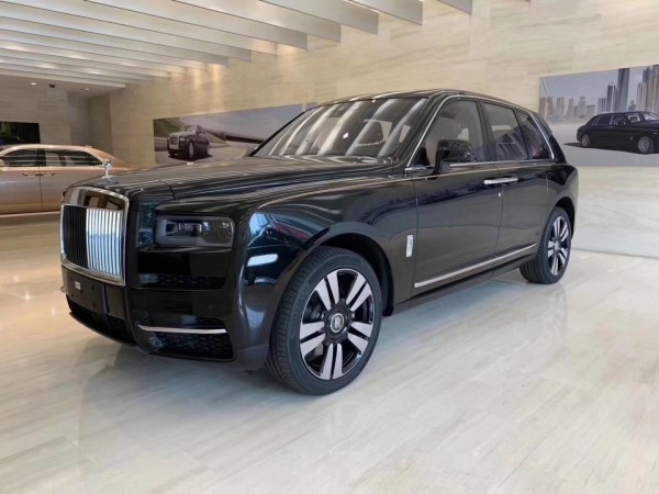 2019款劳斯莱斯库里南 高端大气梦想suv