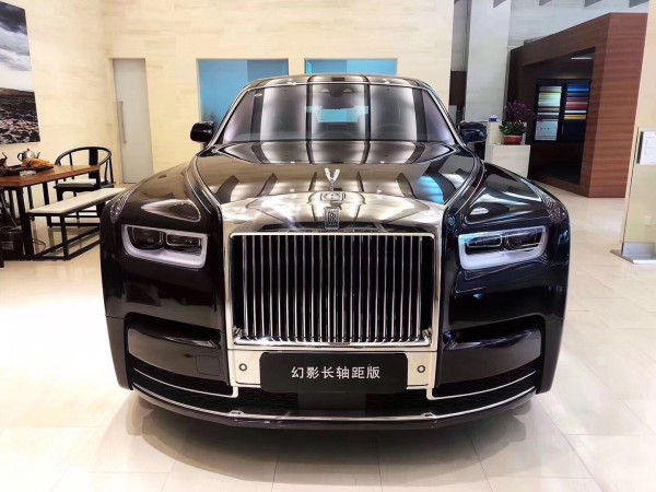 19款劳斯莱斯幻影6.7L加长版港口现车